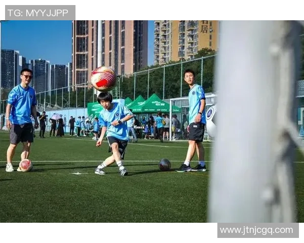 足球状态排行榜：深圳足球队位居第7名